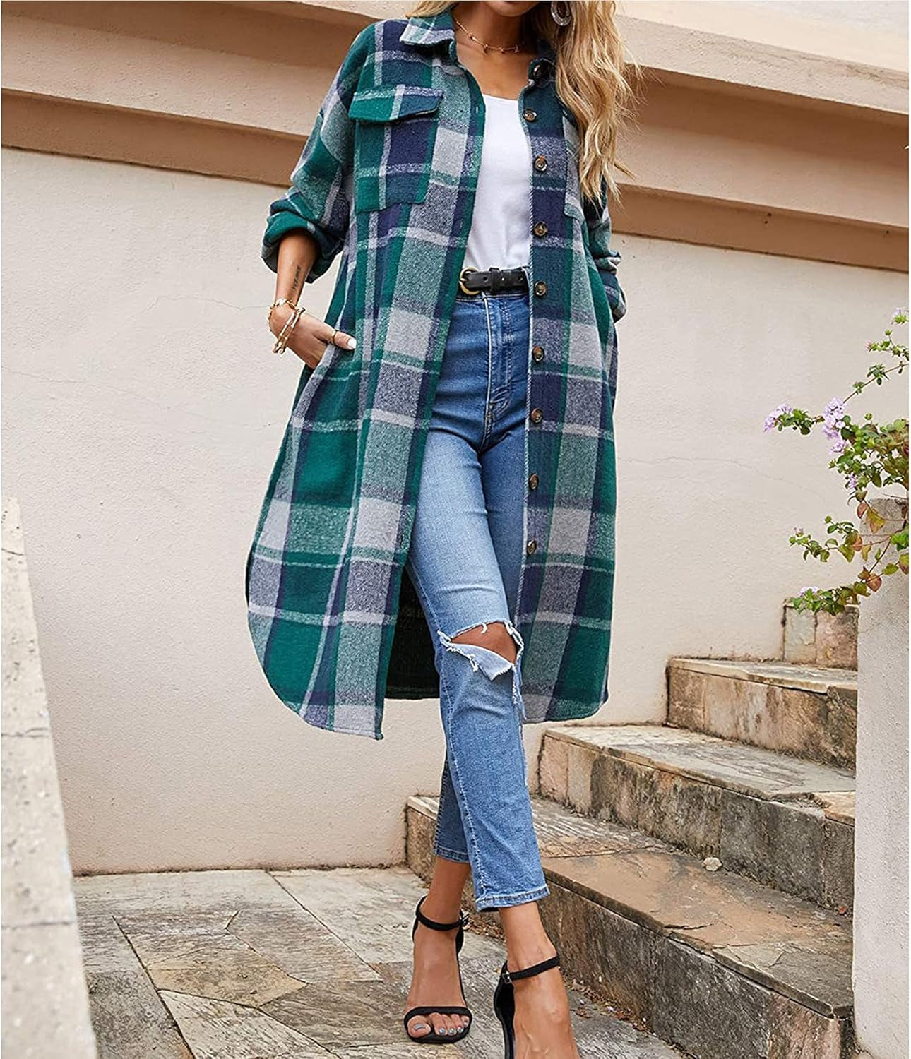 Stylish Women's Long Plaid Shirt Jacket - Cozy Wool Blend with Pockets