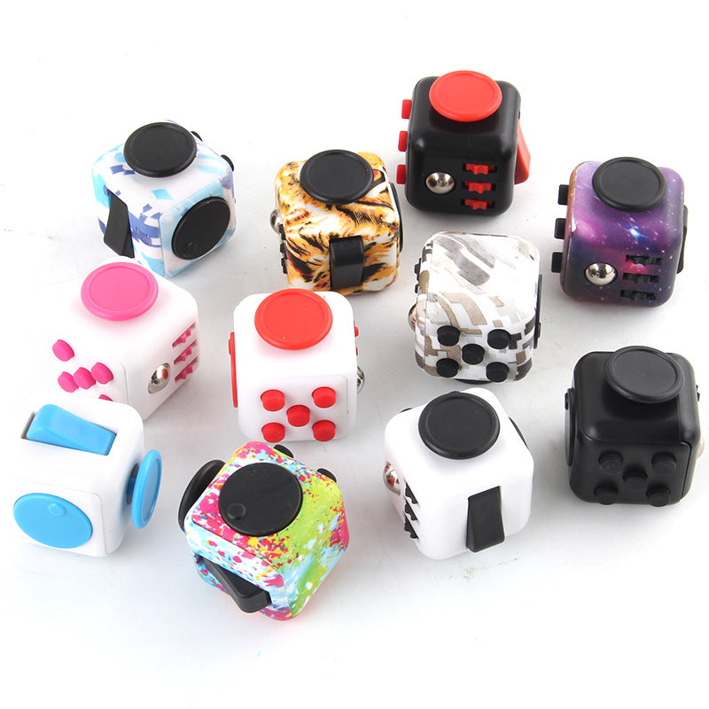 Infinite Rubik's Cube Stress Relief Toy for Adults and Kids