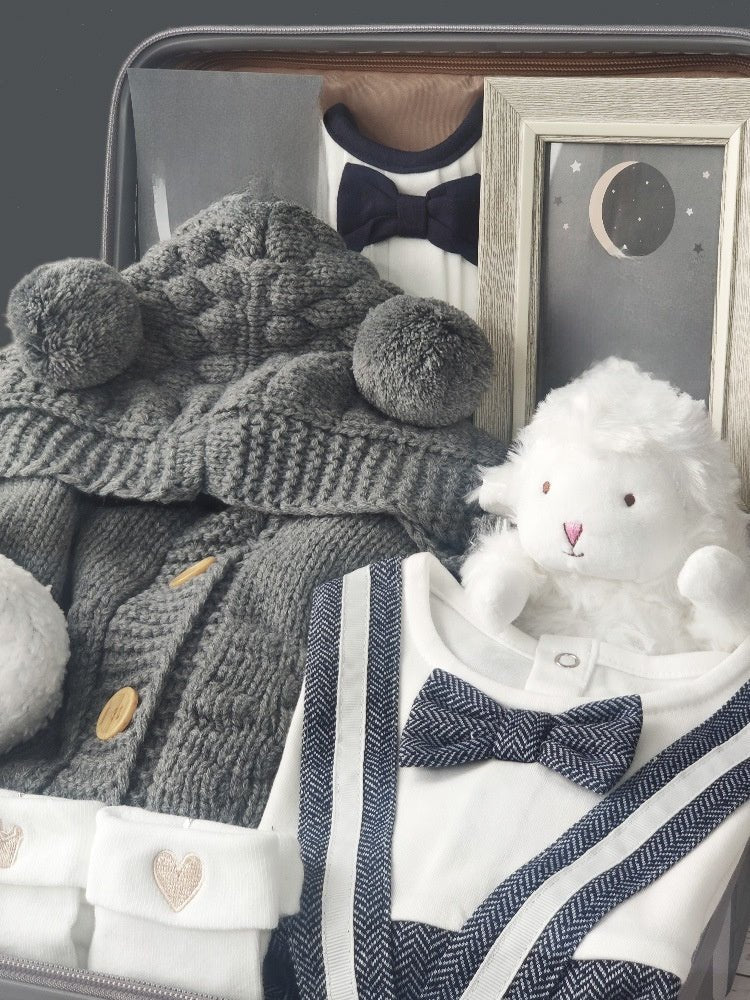 Baby gift box set - Journey Must Haves