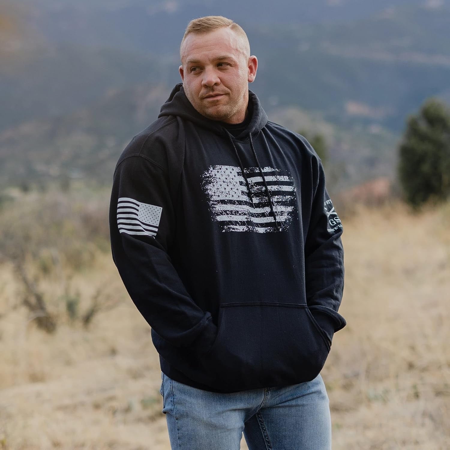 Vintage American Patriot Hoodie - Unisex XX-Large in Classic Black