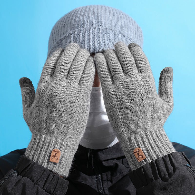 knitted gloves - Journey Must Haves